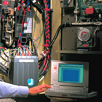 �ھ�ʽ����|���O�y�x