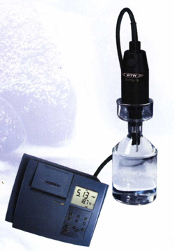 BOD�ԄӜy���xinoLab&reg; Oxi 730