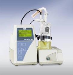 ���������ˮ�ݵζ��xTitroline KF trace